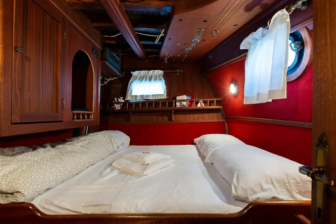 Botel Akos Hotel Venezia Italia