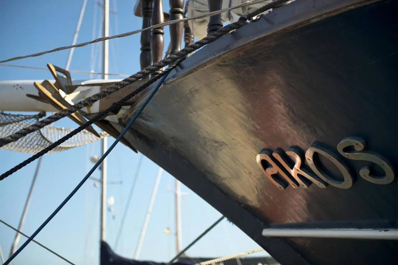 Botel Hotel Akos Venedig